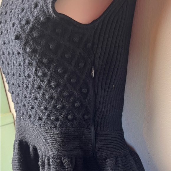 Valentino Red Short Black Fit and Flare Knit Mini Dress crew neck - Picture 3 of 9